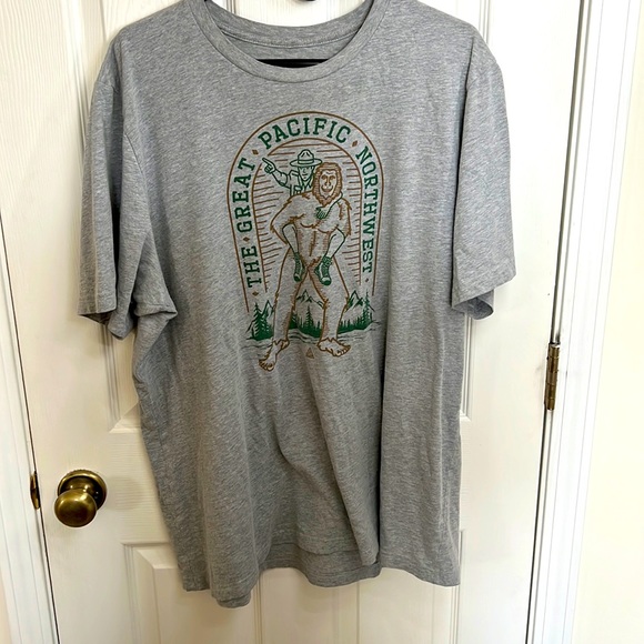 T shirt - Picture 1 of 1